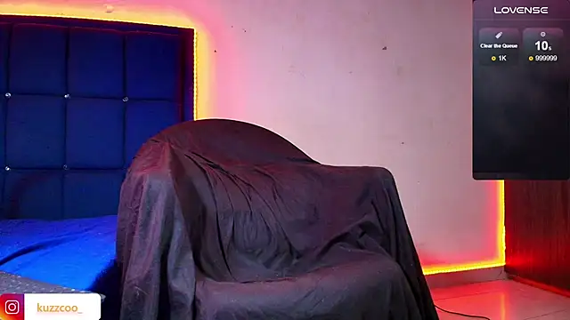 Snapshot of kuzzcoo chatting on March 15, 2025, 2:12 pm kuzzcoo online show from March 15, 2025, 2:12 pm