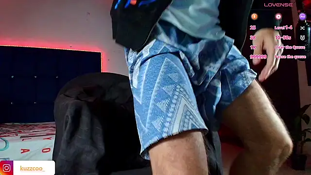 Snapshot of kuzzcoo chatting on October 14, 2025, 3:40 am kuzzcoo online show from October 14, 2025, 3:40 am