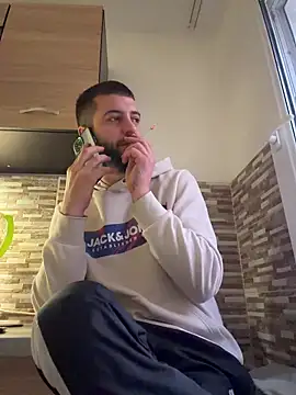 ElChapoGuzman95 online show from November 26, 2025, 5:41 am