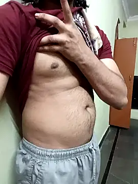 addu24 online show from December 31, 2024, 6:35 pm