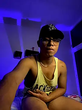xTommy Steigerx online show from September 14, 2025, 4:33 am