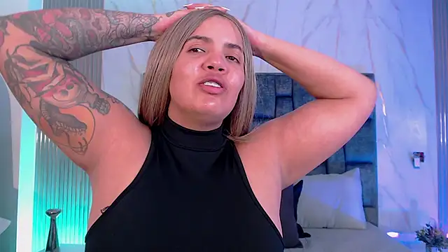 Snapshot of WildyTemping chatting on October 4, 2025, 9:02 pm WildyTemping online show from October 4, 2025, 9:02 pm