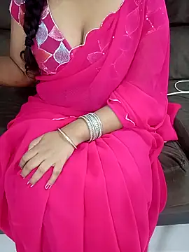 Snapshot of Mounika25 chatting on September 22, 2025, 5:48 pm Mounika25 online show from September 22, 2025, 5:48 pm