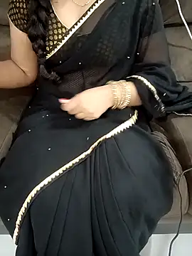 Snapshot of Mounika25 chatting on September 26, 2025, 6:12 pm Mounika25 online show from September 26, 2025, 6:12 pm