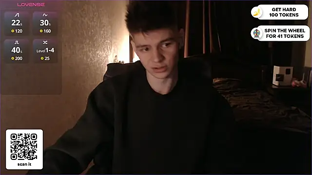 Snapshot of dantebigboi300 chatting on February 15, 2025, 5:28 pm dantebigboi300 online show from February 15, 2025, 5:28 pm