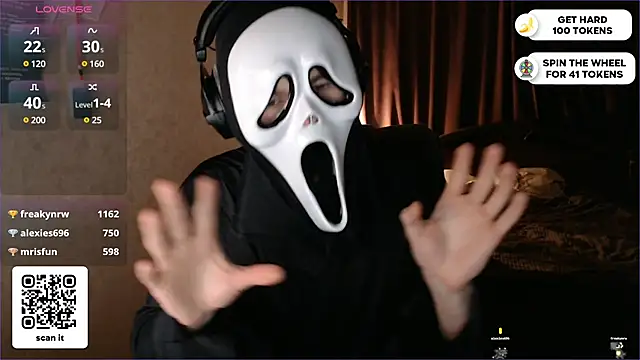 Snapshot of dantebigboi300 chatting on February 22, 2025, 10:31 pm dantebigboi300 online show from February 22, 2025, 10:31 pm