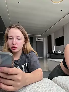 Nura n Sarah online show from November 16, 2025, 3:12 am