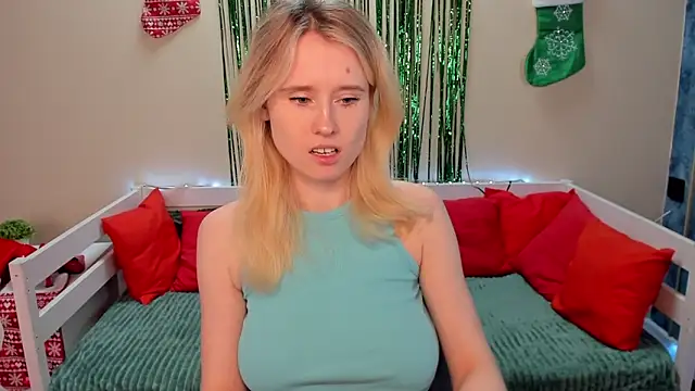 Snapshot of _adel_brooks_ chatting on December 28, 2024, 6:29 pm  adel brooks  online show from December 28, 2024, 6:29 pm