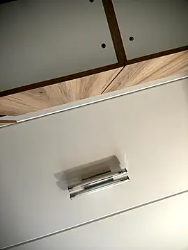 Neelo-Smith online show from November 3, 2025, 5:42 am