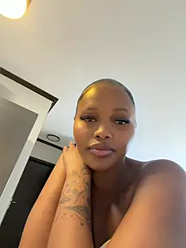 Neelo-Smith online show from August 6, 2026, 8:05 am