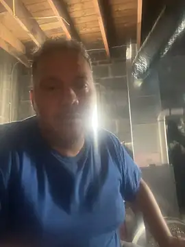 bigzae82 online show from January 23, 2025, 7:07 pm