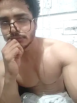Snapshot of rounakhunk chatting on June 7, 2026, 1:04 pm rounakhunk online show from June 7, 2026, 1:04 pm