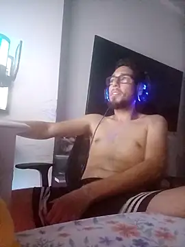 Mateusoliver7 online show from March 10, 2026, 9:31 pm