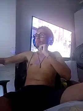 Mateusoliver7 online show from March 30, 2026, 11:39 pm