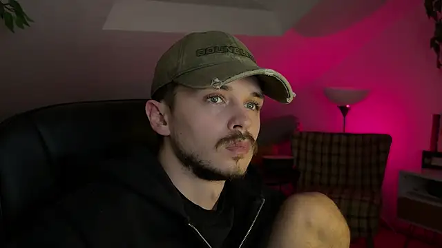 naked psy online show from January 11, 2026, 12:48 am