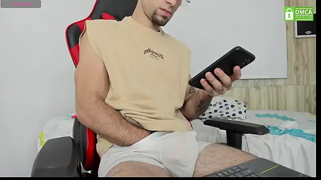 Snapshot of lil_faker420 chatting on December 29, 2024, 11:29 pm lil faker420 online show from December 29, 2024, 11:29 pm