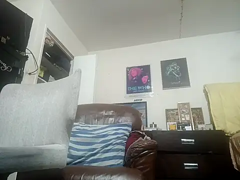 Snapshot of ColdVisitor chatting on September 20, 2025, 10:05 am ColdVisitor online show from September 20, 2025, 10:05 am