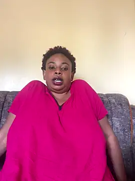 Snapshot of fat_creamy_pus chatting on November 6, 2025, 1:01 pm fat creamy pus online show from November 6, 2025, 1:01 pm