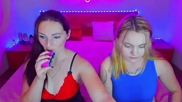 MagicEyess online show from December 6, 2024, 5:11 pm