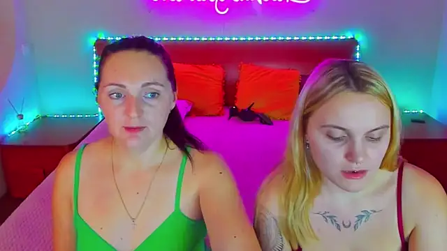 MagicEyess online show from December 13, 2024, 5:21 pm