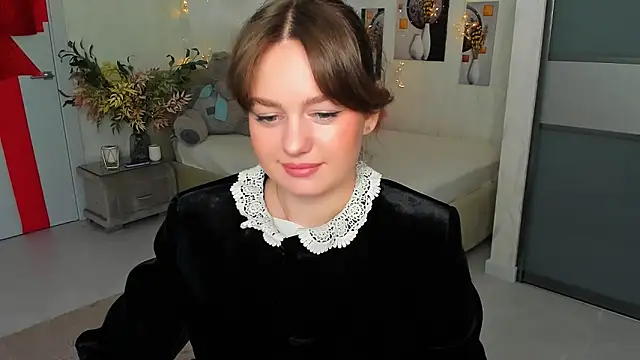 Snapshot of MiracleCurly chatting on March 11, 2025, 10:31 pm MiracleCurly online show from March 11, 2025, 10:31 pm