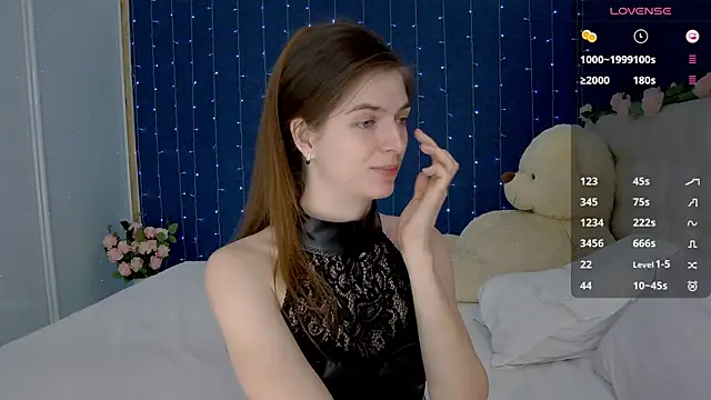 -Mirror-Girl- online show from January 31, 2025, 1:12 pm