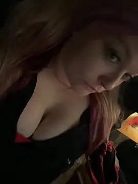 Cumslutsnowbunnie69 online show from October 18, 2025, 12:57 am