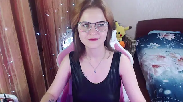 MissBrightShine online show from December 26, 2024, 9:15 pm