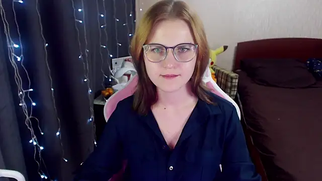 MissBrightShine online show from January 17, 2025, 10:44 am