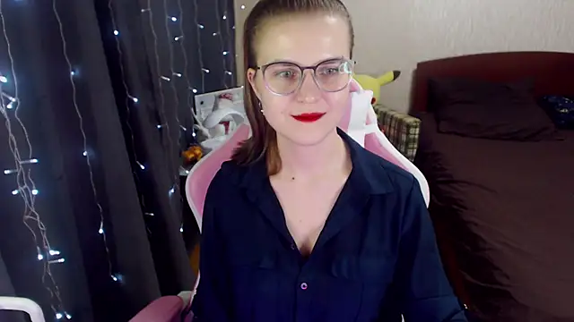 MissBrightShine online show from January 19, 2025, 4:57 pm
