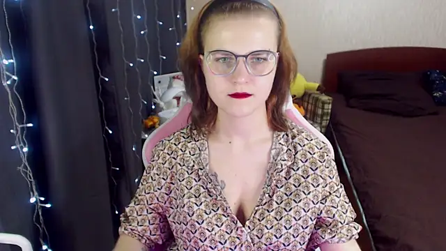 MissBrightShine online show from January 25, 2025, 12:47 pm