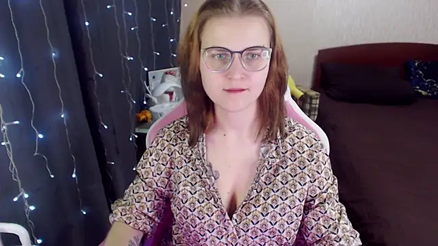MissBrightShine online show from January 29, 2025, 9:55 am