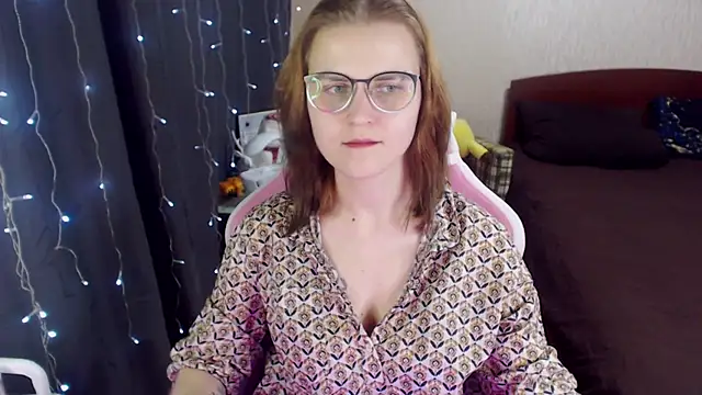 MissBrightShine online show from January 29, 2025, 12:56 pm