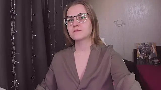 MissBrightShine online show from February 7, 2026, 10:41 am