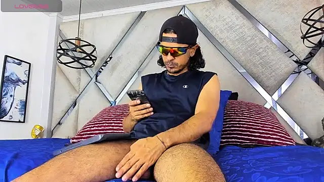 steffanxxll online show from June 12, 2026, 6:40 pm