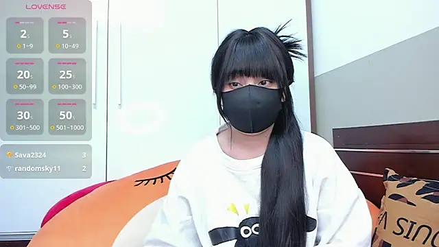 Snapshot of alonelove__ chatting on January 14, 2025, 6:13 am alonelove online show from January 14, 2025, 6:13 am