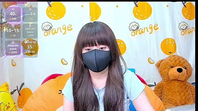 alonelove   online show from October 27, 2025, 2:26 am