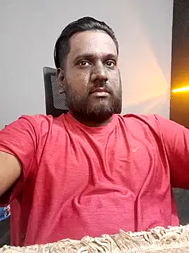 Rayansmith  online show from February 9, 2025, 3:00 am