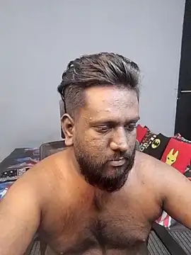 Snapshot of Rayansmith_ chatting on September 21, 2025, 2:35 am Rayansmith  online show from September 21, 2025, 2:35 am