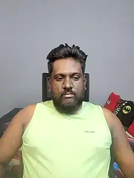 Snapshot of Rayansmith_ chatting on September 27, 2025, 8:03 pm Rayansmith  online show from September 27, 2025, 8:03 pm