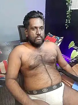 Snapshot of Rayansmith_ chatting on October 3, 2025, 1:57 am Rayansmith  online show from October 3, 2025, 1:57 am