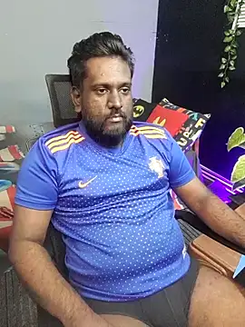 Snapshot of Rayansmith_ chatting on October 4, 2025, 2:09 am Rayansmith  online show from October 4, 2025, 2:09 am