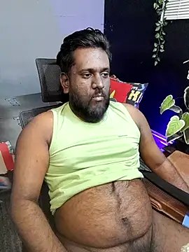 Snapshot of Rayansmith_ chatting on October 9, 2025, 1:58 am Rayansmith  online show from October 9, 2025, 1:58 am