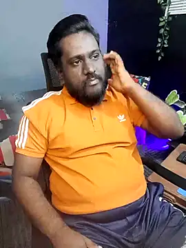 Snapshot of Rayansmith_ chatting on October 11, 2025, 8:51 pm Rayansmith  online show from October 11, 2025, 8:51 pm