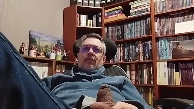 Mandra is a whore online show from November 20, 2025, 7:02 pm