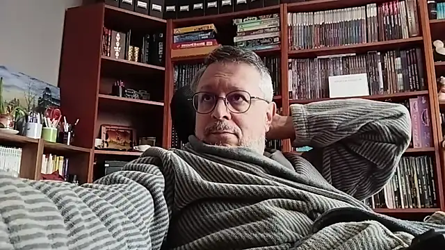 Mandra is a whore online show from November 22, 2025, 10:25 am