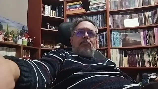 Mandra is a whore online show from December 2, 2025, 10:27 pm