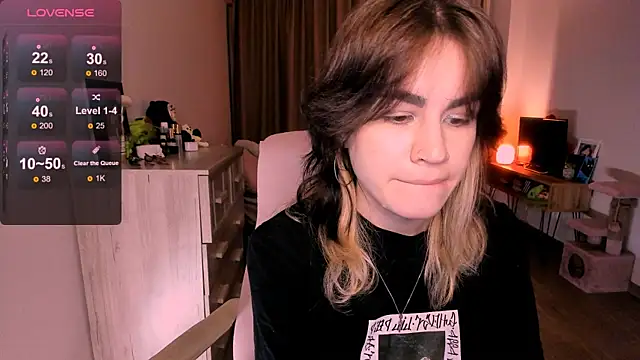  selectrra online show from February 17, 2025, 3:09 pm