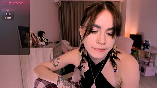  selectrra online show from March 21, 2025, 3:24 pm