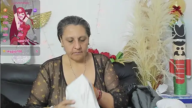 merlyna goldens online show from December 17, 2025, 12:05 am